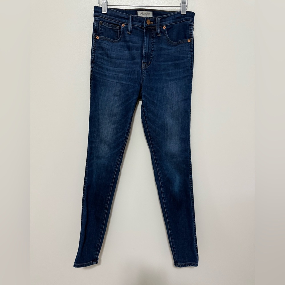 Madewell High Rise Skinny Jean in size 27